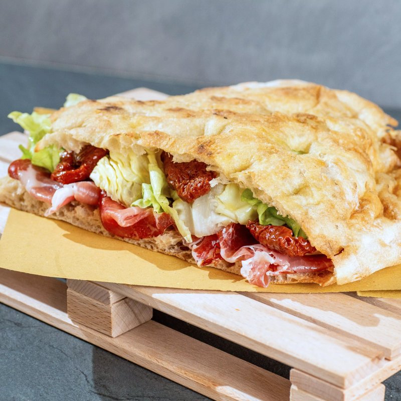 Fugassa - Il Tipico Panino Italiano