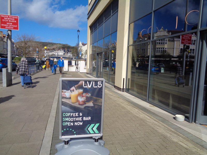 Lvl5 Coffee & Smoothie Bar