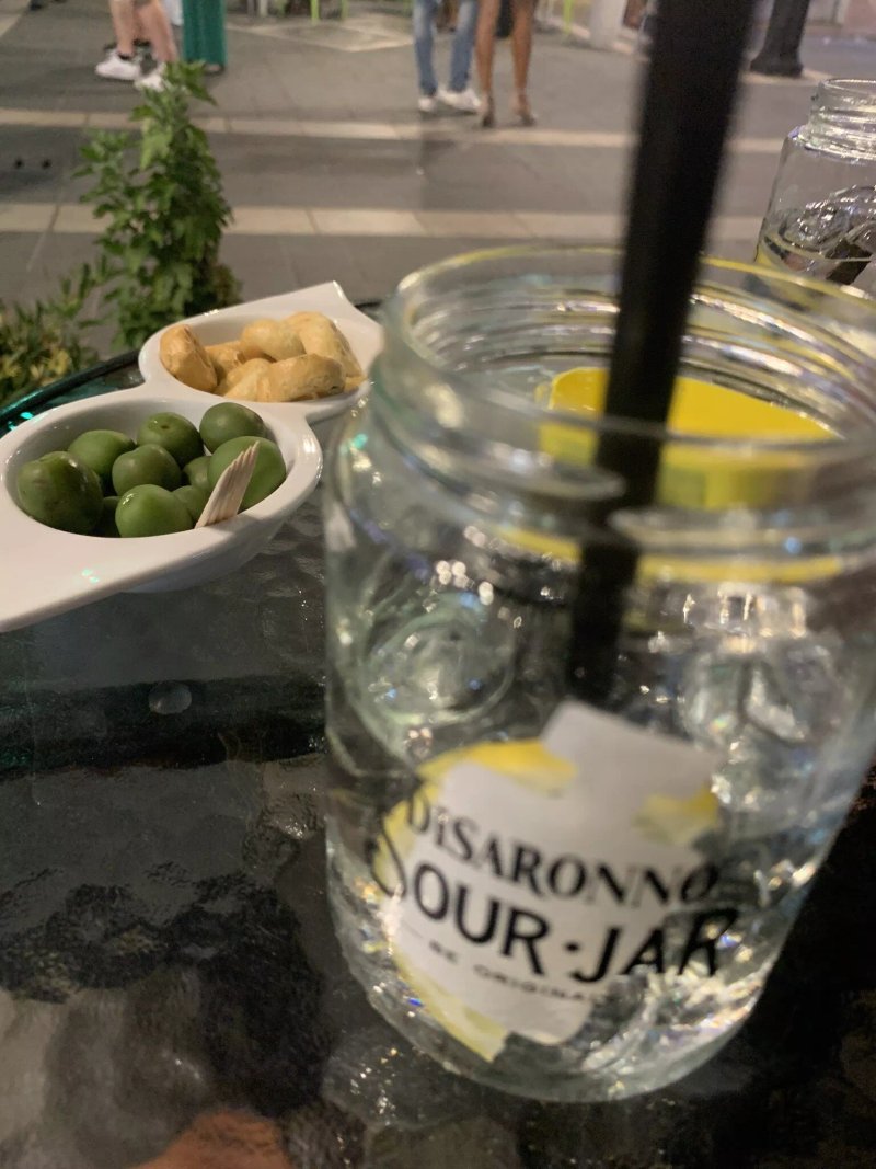 Piccolo Bar