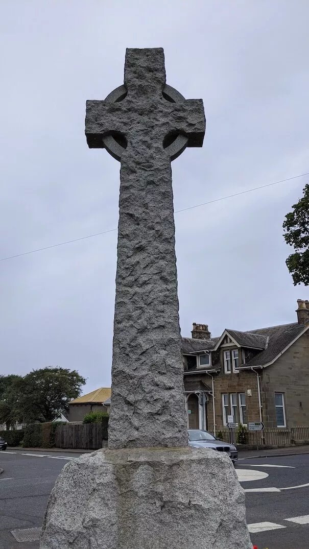 Loans War Memorial