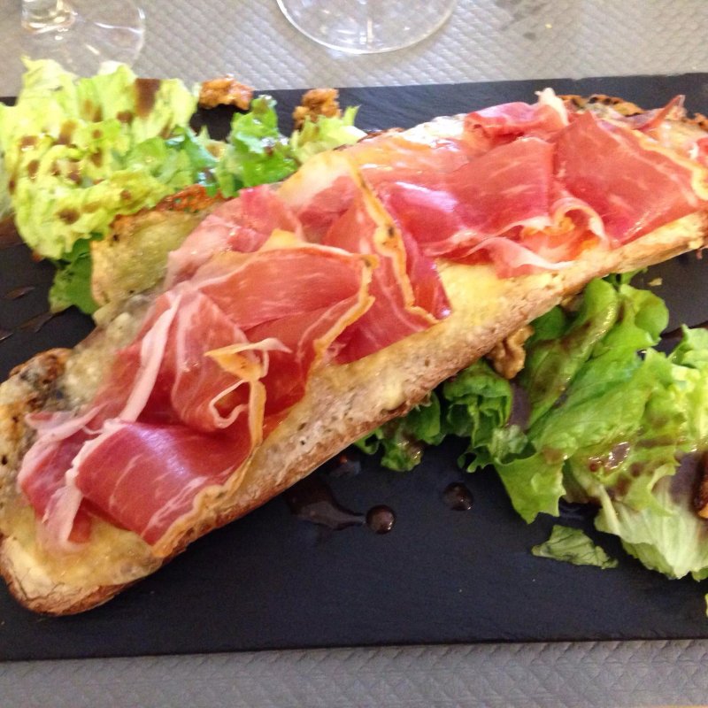 La Brebis Au Comptoir