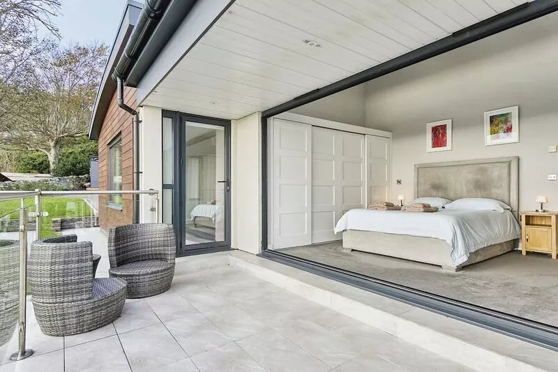 The Overlook -  a house that sleeps 6 guests  in 3 bedrooms