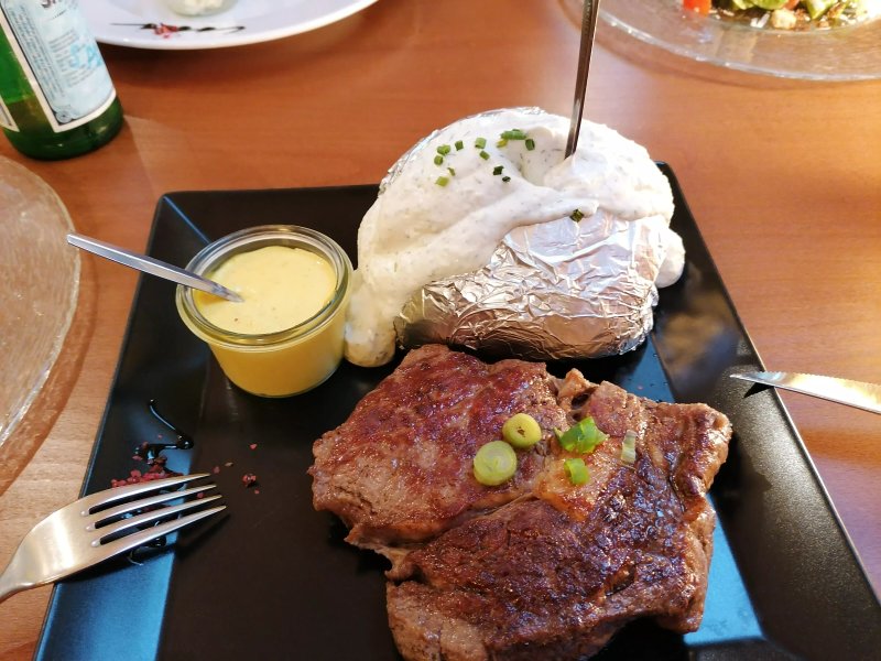 Ekuthek