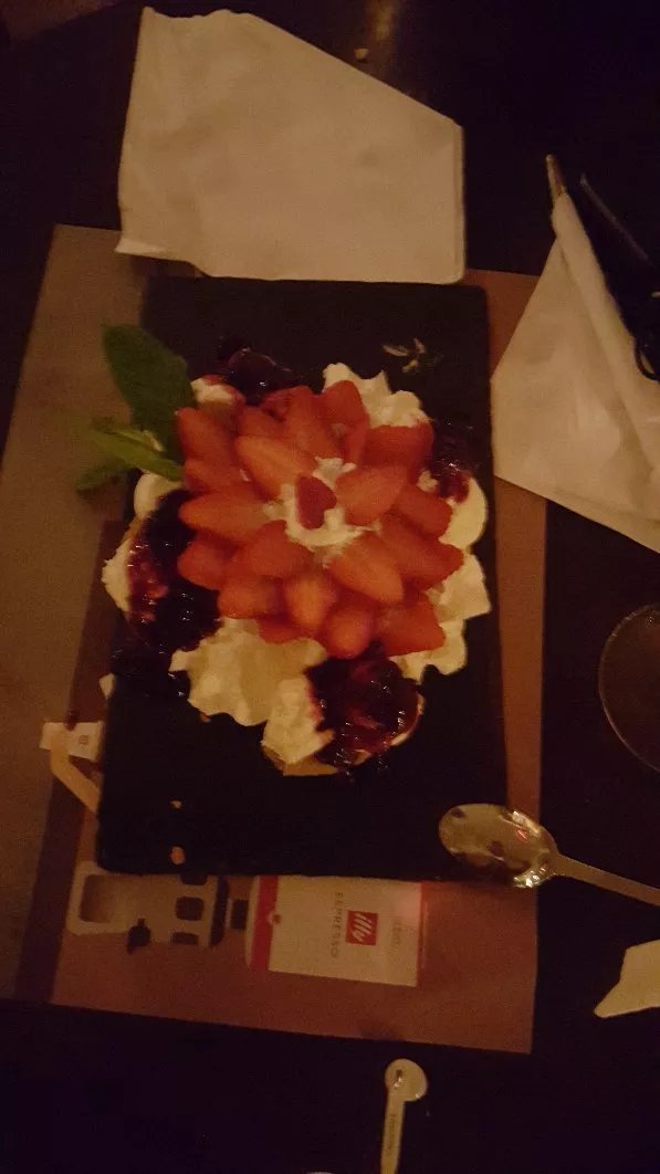 Atelier Cafe Bar - Restaurant