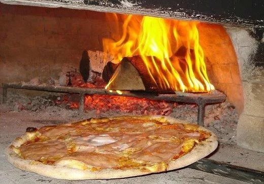 Royal grill pizza Pegor