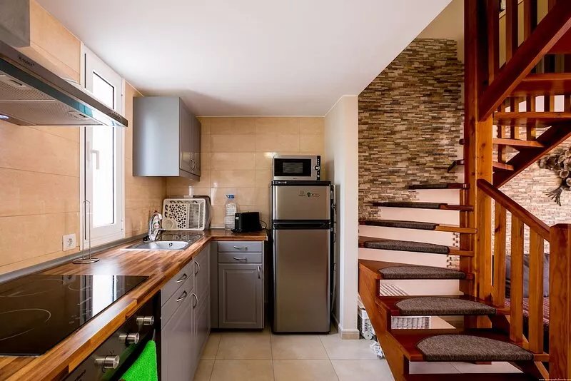 Modern bungalow in center Las Americas