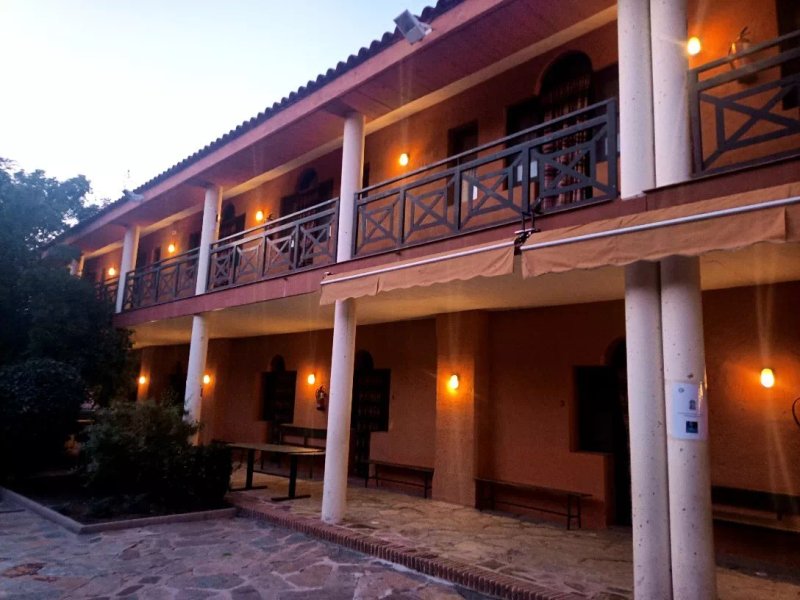 Hostel Layos Toledo