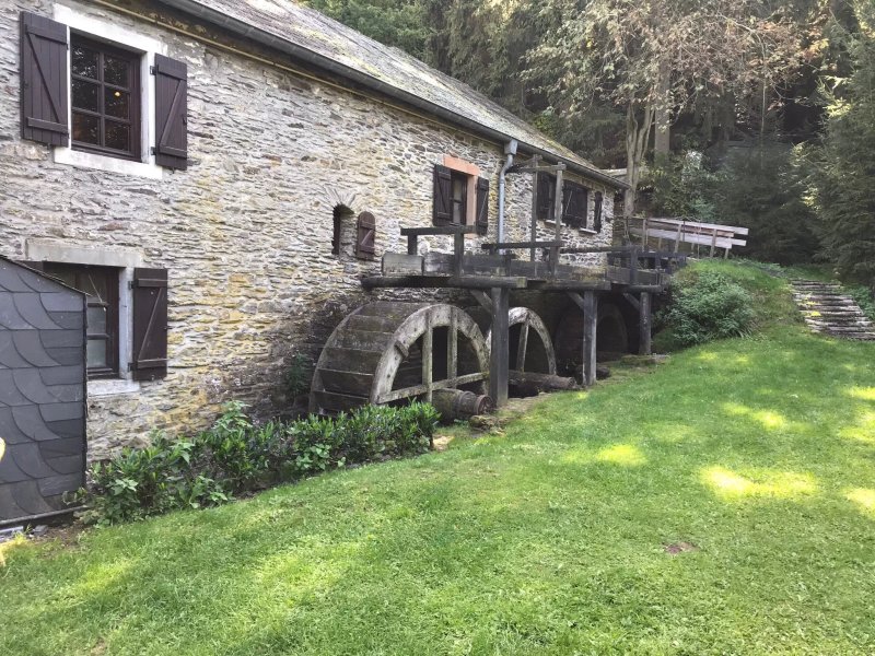 Vieux Moulin Restaurant