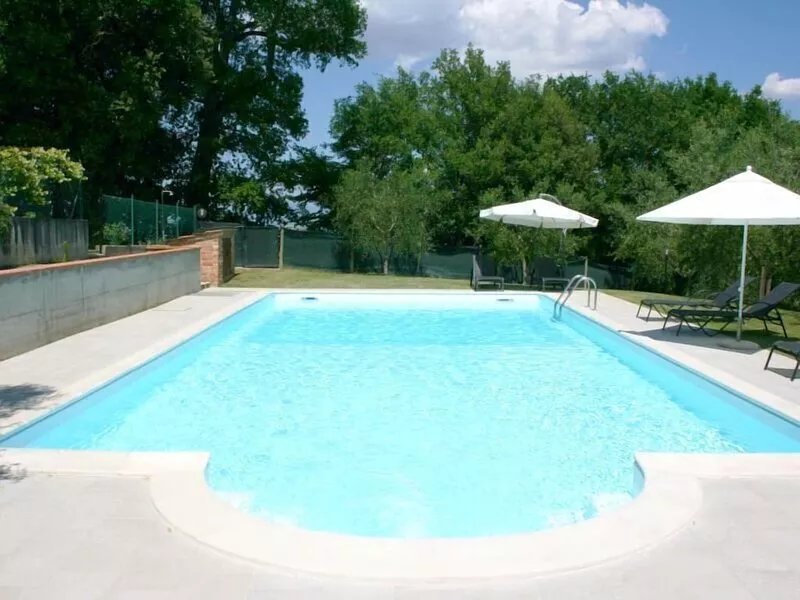 Panoramic villa surrounded by vineyards and olive groves, 6 km from
