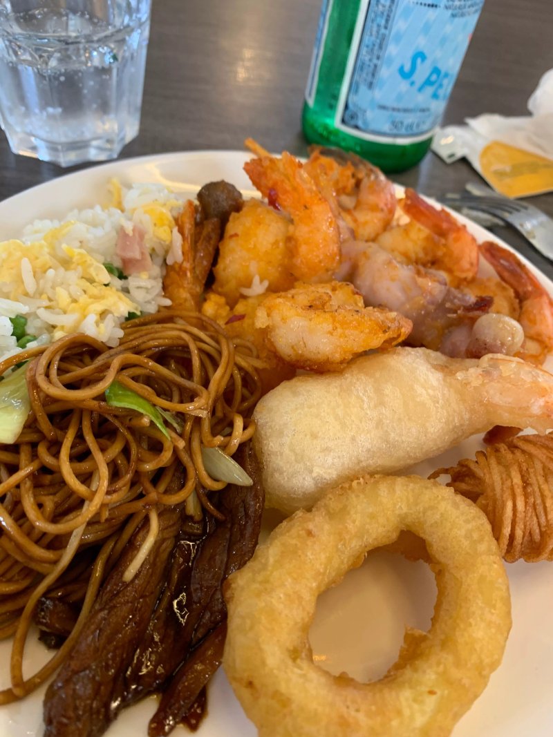 Lucky Grill/buffet A Volonte Asiatique