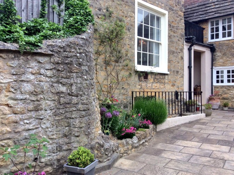 Picton House Luxury Townhouse Accommodation
