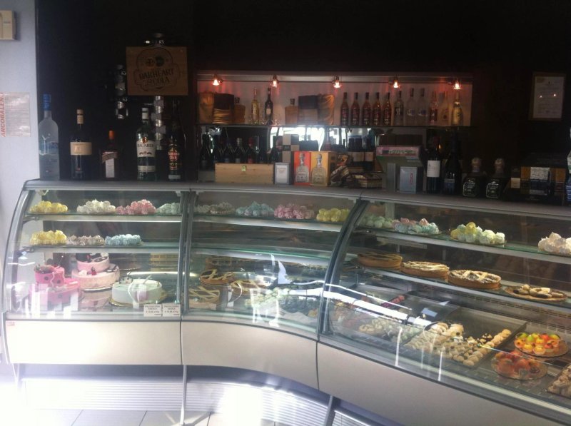Arcobaleno Lounge Cafe