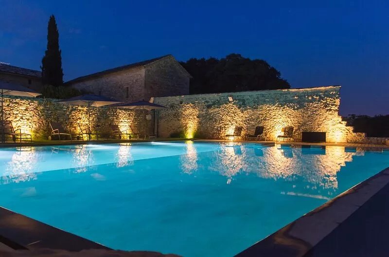 Gîte Pélisse, charming gîte for 4 people in a large wine estate