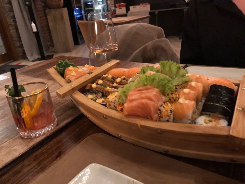 Esaki Sushi Wok & Grill Tongeren