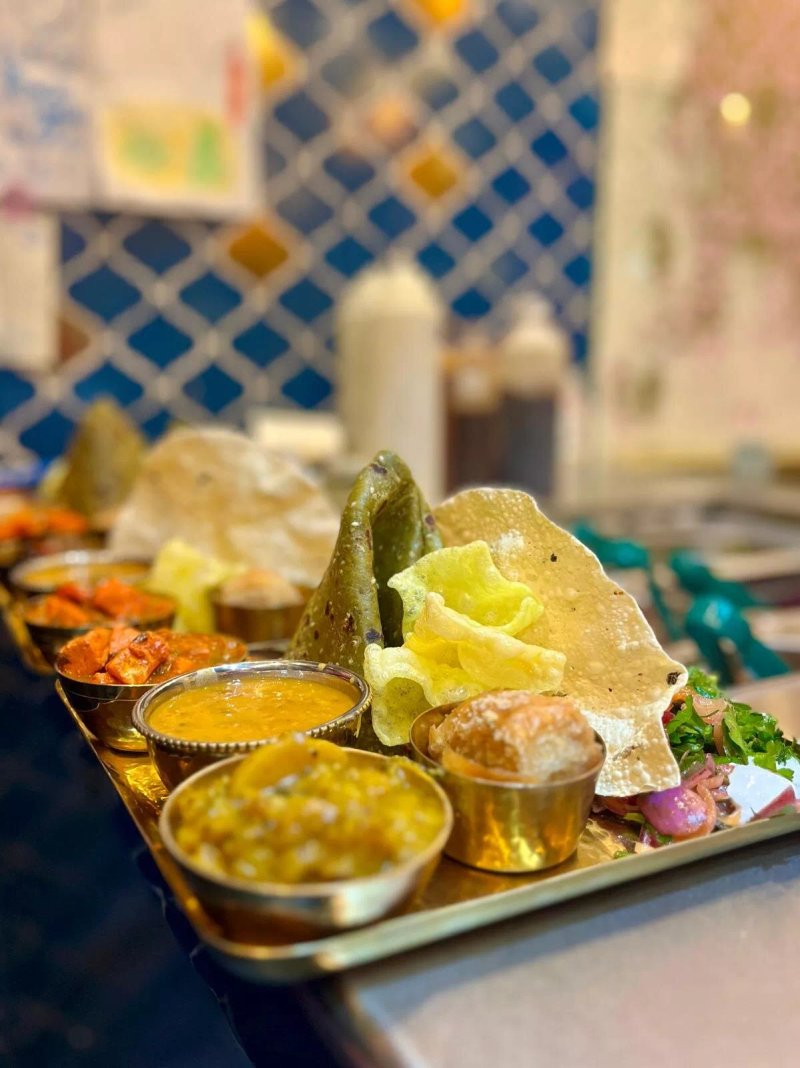 Mona's - Restaurant Marylebone