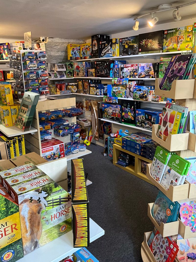 Imagine Toy Shop