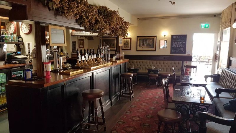 The Dragon Inn