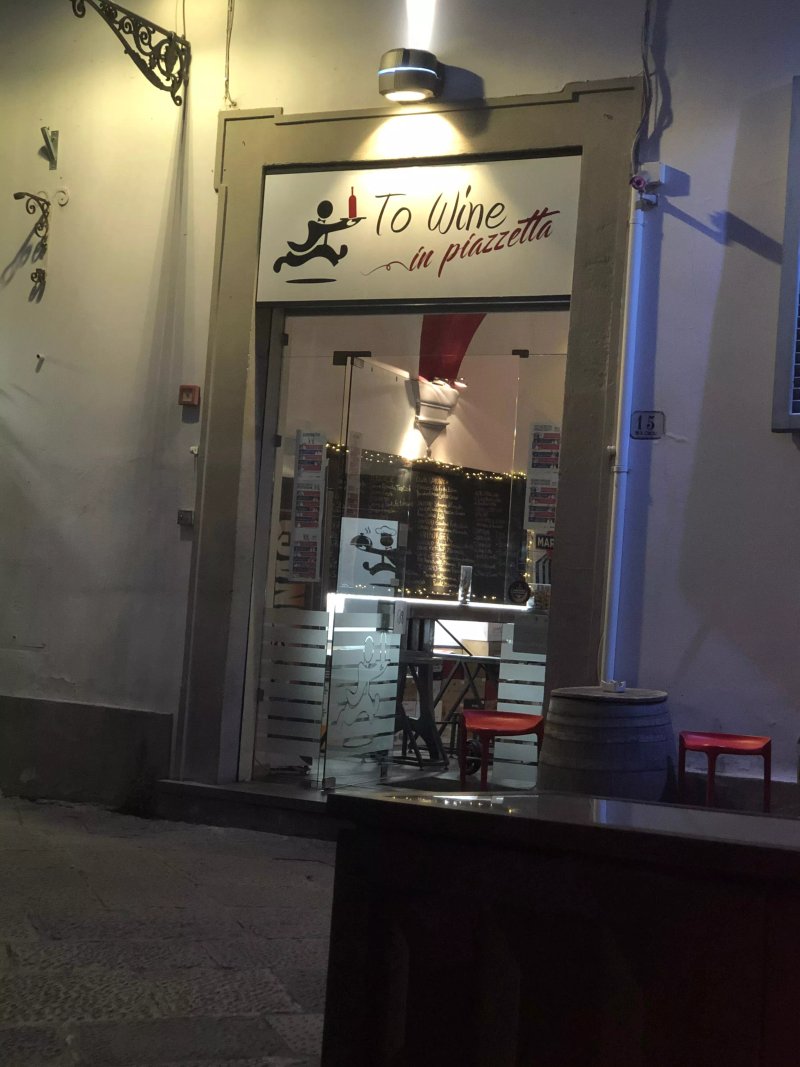 In Piazzetta Food & Drink