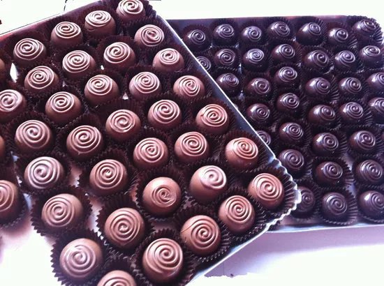 NELLA Chocolate