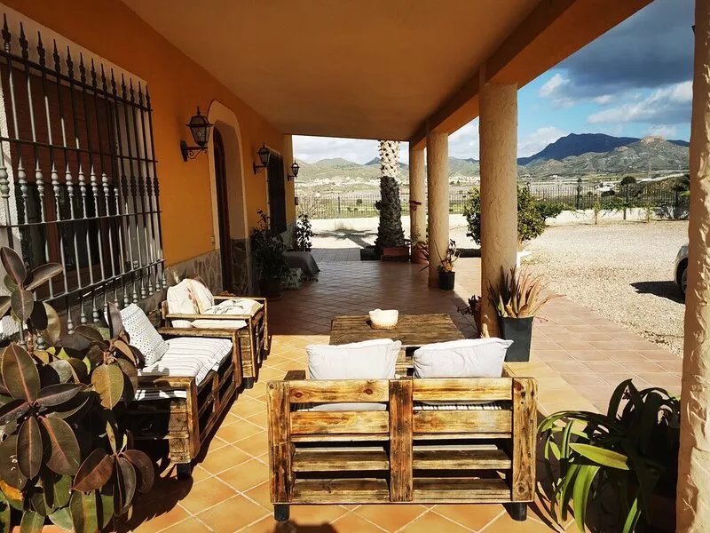 Independent country house, with your pets, 10 minutes from the beaches