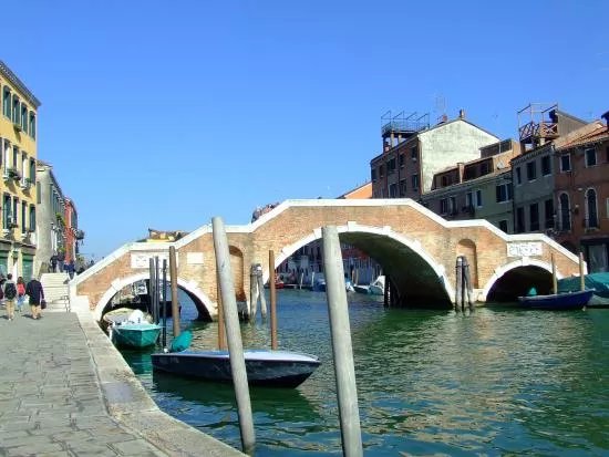 Ponte dei Tre Archi