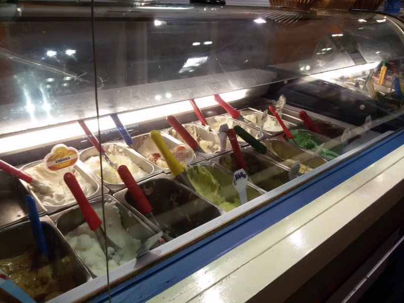 Gelateria 900