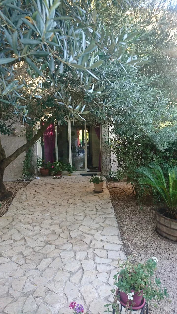 La Vigne Des Heures Claires