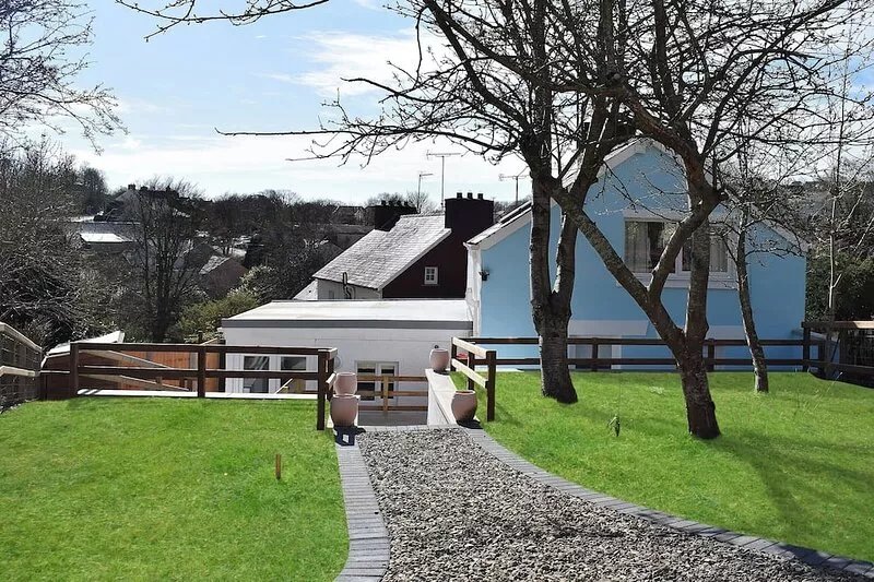 3 bedroom accommodation in Llanarth, near New Quay