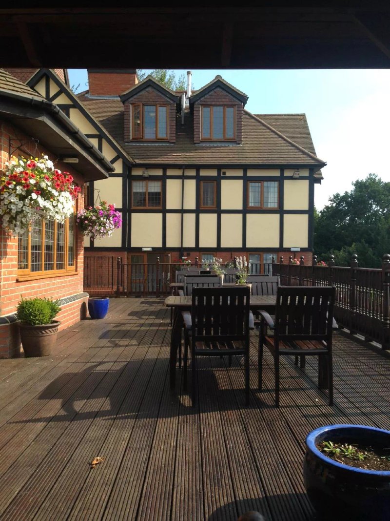 Afternoon Tea at De Rougemont Manor