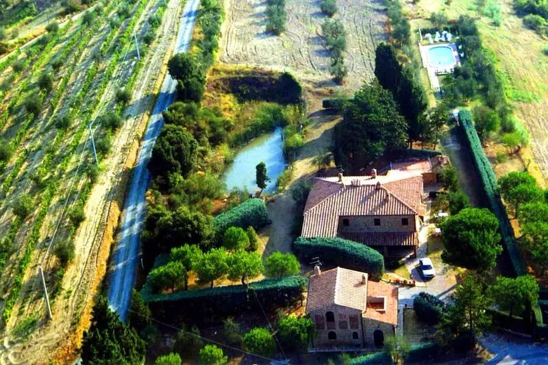 Exclusively in the ❤️ of Tuscany: Da Tilli alla Fornace farmhouse