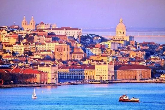 Taxis Brasileiro Lisboa - One Day Tours