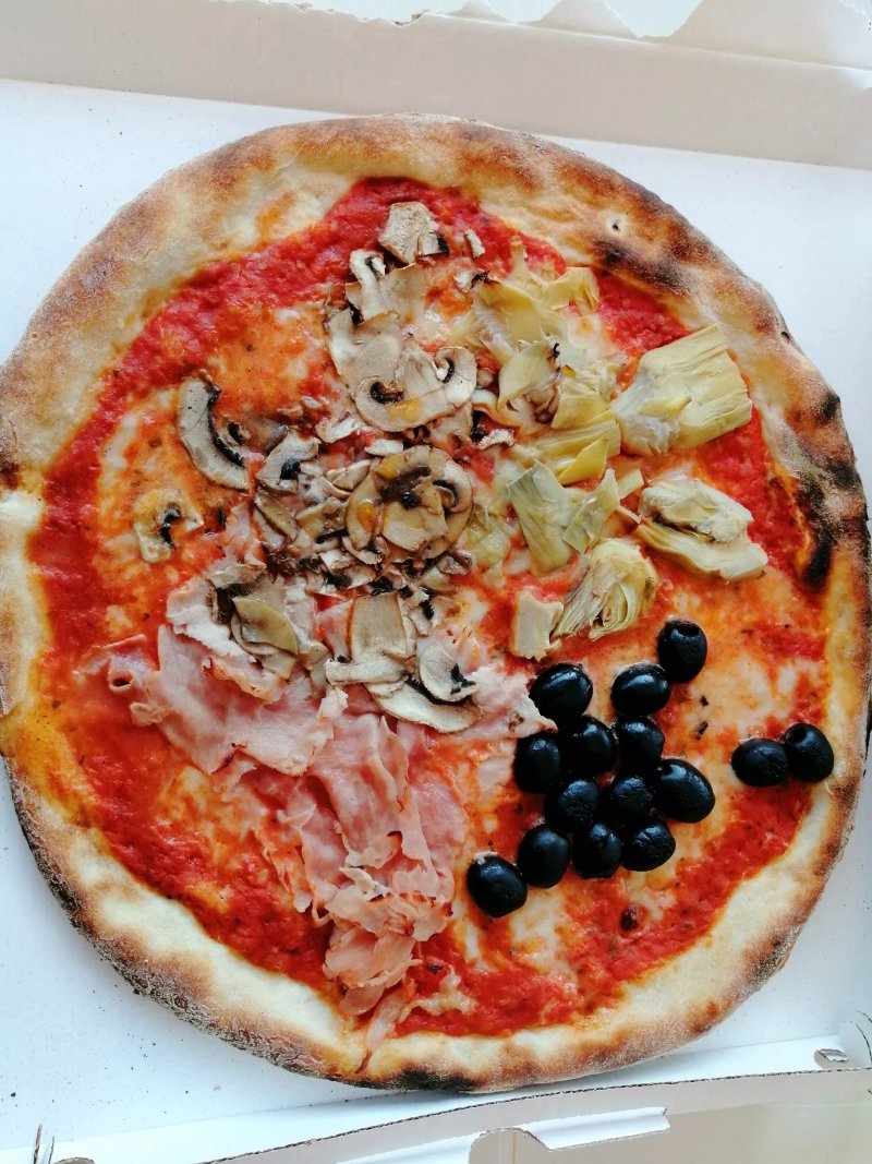 Pizzeria Italia dallo Zio