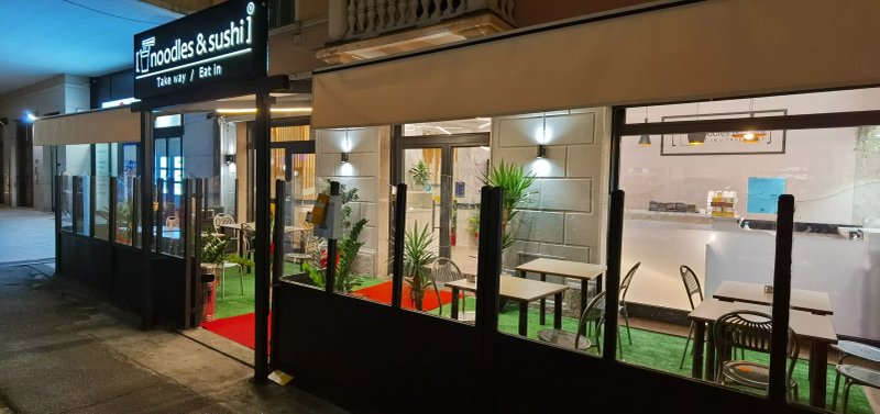Noodles&sushi di bologna