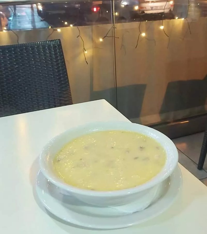 Chris & Pieris Restaurant