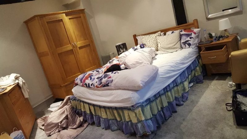 4 Golden Cross Guesthouse