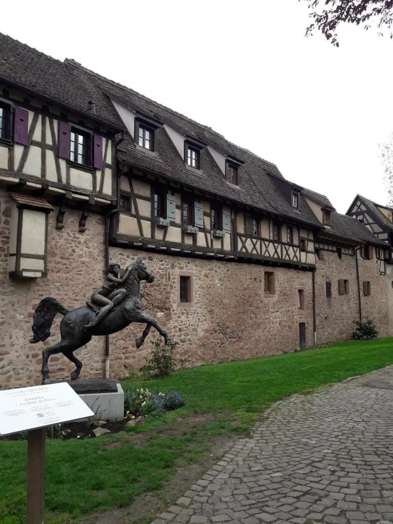 Les Remparts De Riquewihr