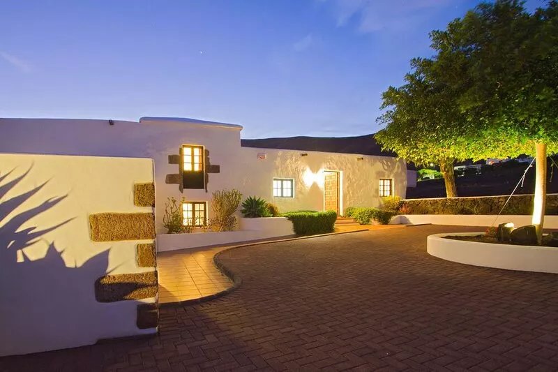 Finca with Private Pool and Striking Views of Hills and Sea