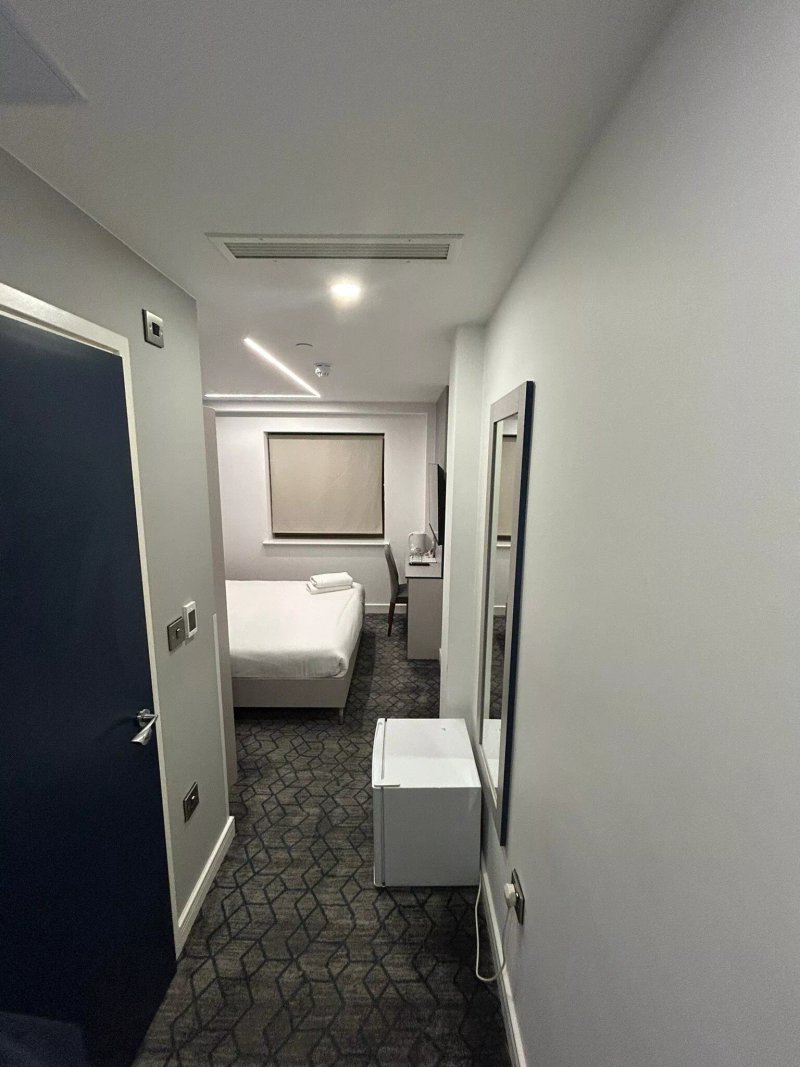 Ilford Grand Hotel