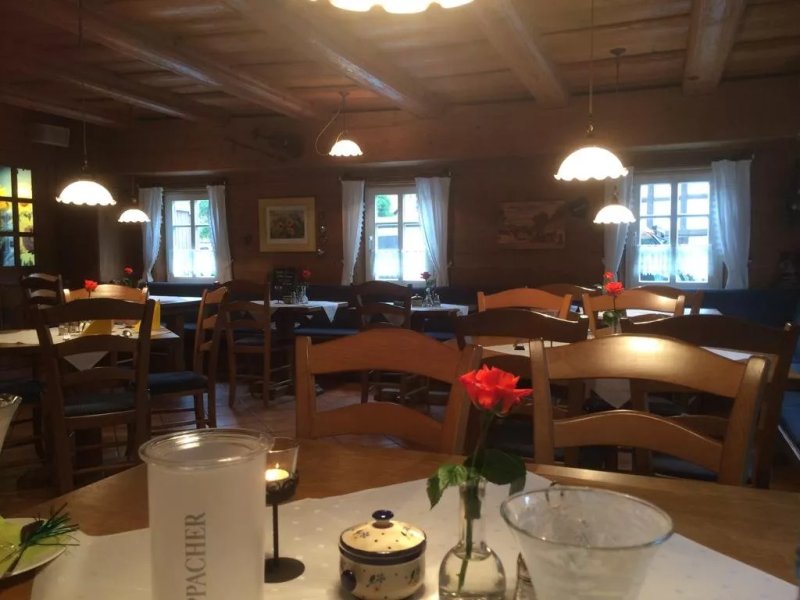 Quirle-Hausl Restaurant