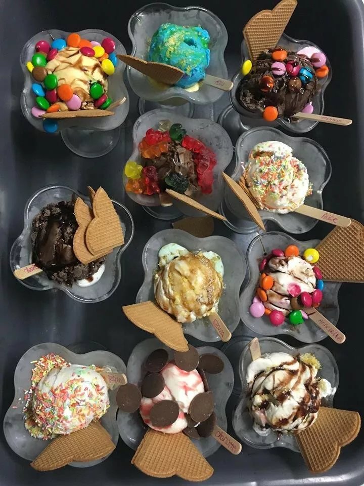 Gallones Ice Cream Parlour