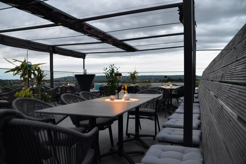 The Rooftop - Lounge & Bar