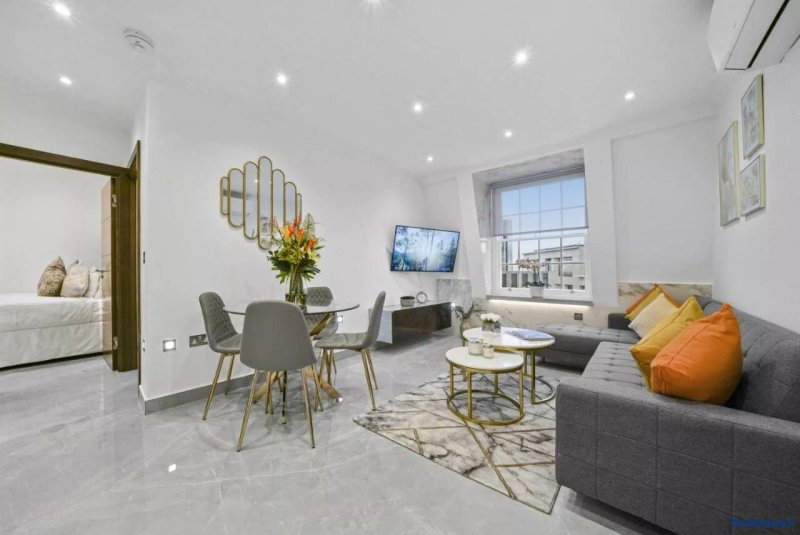Bryanston Apartments