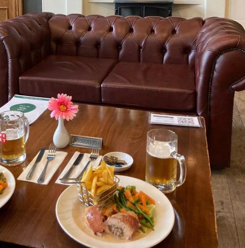 McNab's Bar & Bistro