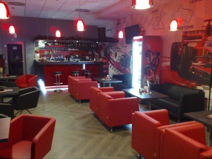 F1 Cafe