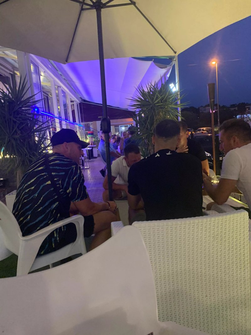 Chemies Lounge Bar