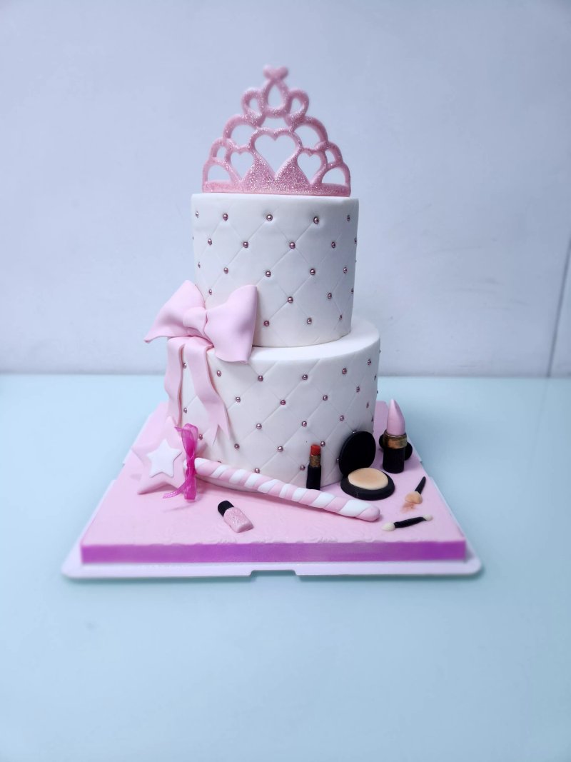 Just Lady Cake - Cake Artist
