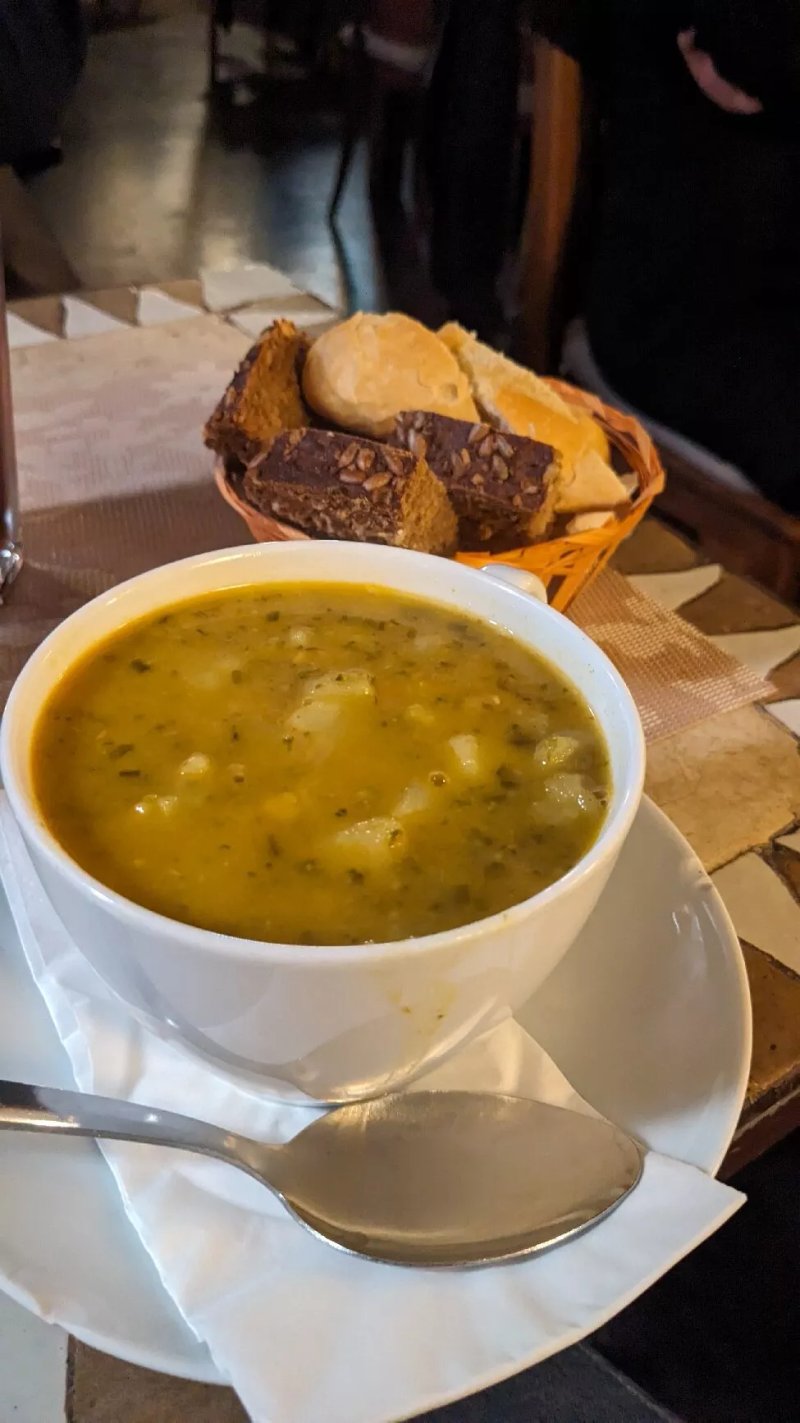 SoupBAR Summarum