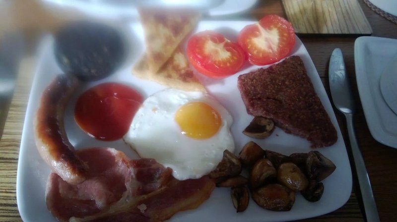 No. 62 Largs B & B