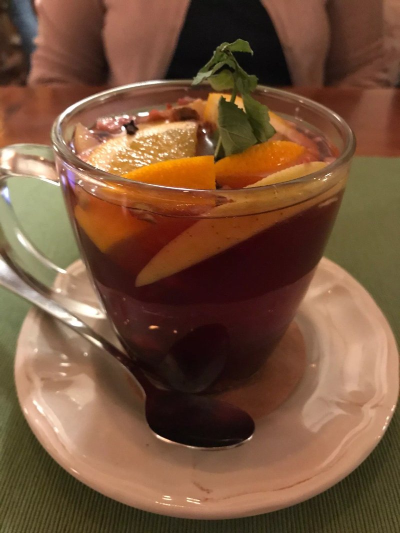 Za Drzwiami Restaurant