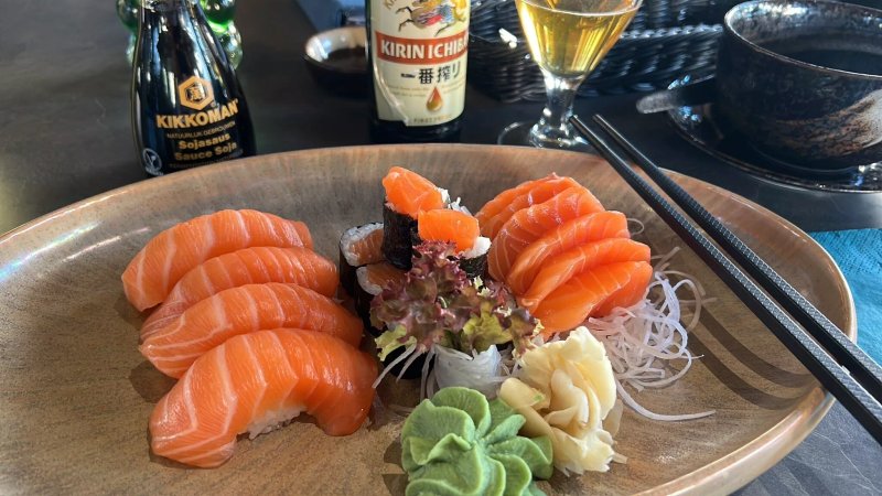 Lou Restaurant